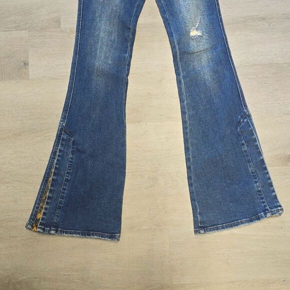 Velvet jeans. NWT never worn. Flare leg - Picture 6 of 9